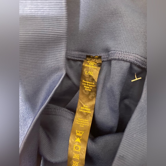 Prolific Health Electric Blue Leggings - Picture 2 of 4